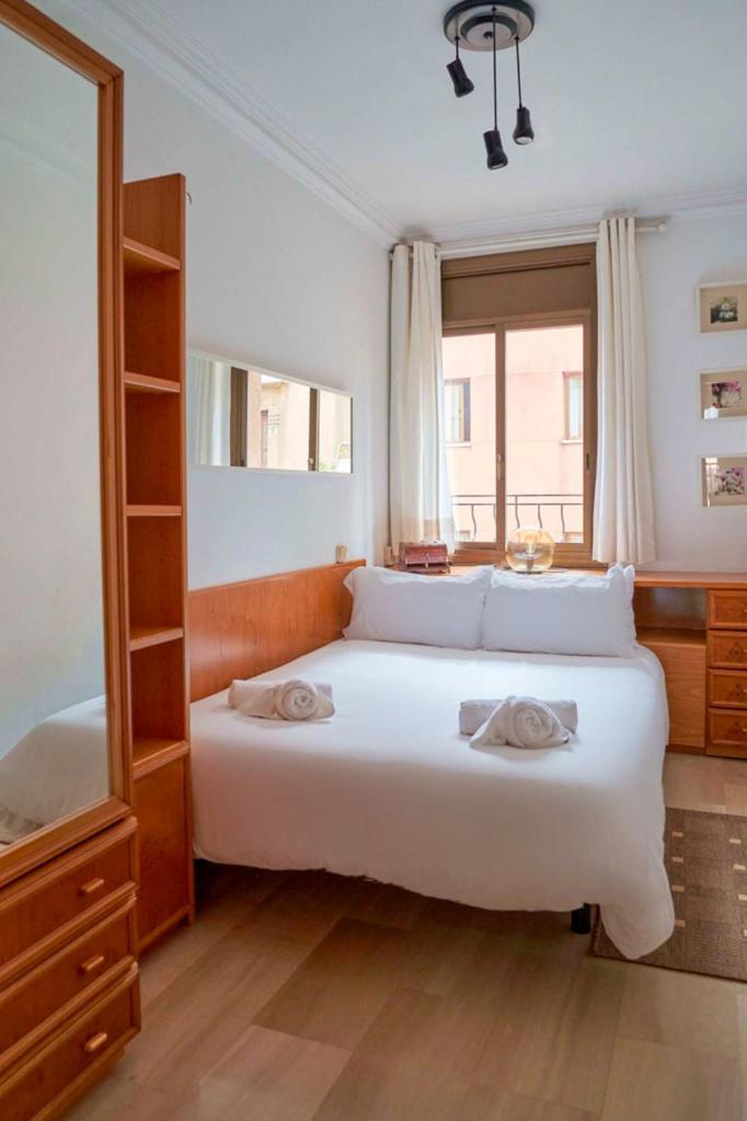 Stay U-Nique House Torre Damians Barcellona Esterno foto